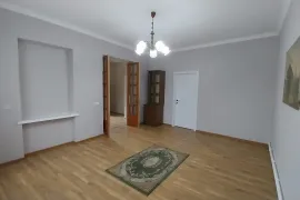 ქირავდება სახლი, 3 ოთახიანი, თბილისი, ისანი