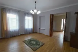 ქირავდება სახლი, 3 ოთახიანი, თბილისი, ისანი