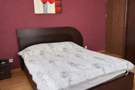 იყიდება სახლი, 4 ოთახიანი, თბილისი, დიდი დიღომი