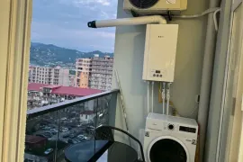 ქირავდება ბინა, 2 ოთახიანი, ახალი აშენებული, ბათუმი
