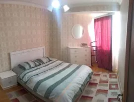 Daily Apartment Rent, 2 Room, Old building, Tskaltubo 