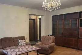 For Rent, 4 Room, Old building, Tbilisi, saburtalo