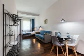 Daily Apartment Rent, New building, Kronika