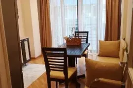 ქირავდება ბინა, 3 ოთახიანი, ძველი აშენებული, თბილისი, ვაკე