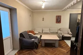 იყიდება ბინა, 1 ოთახიანი, ძველი აშენებული, თბილისი, ვაჟა ფშაველას კვარტლები