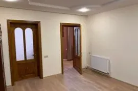 ქირავდება ბინა, 3 ოთახიანი, ძველი აშენებული, თბილისი, ჩუღურეთი