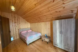 ქირავდება სახლი, 3 ოთახიანი, ხელვაჩაური, განთიადი