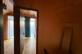 ქირავდება სახლი, 3 ოთახიანი, ხელვაჩაური, განთიადი