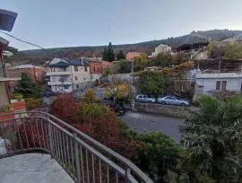 For Rent, 5 Room, Old building, Tbilisi, vake