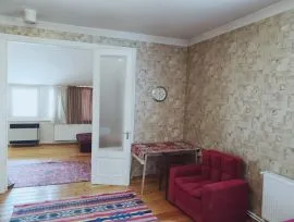 For Rent, 3 Room, Old building, Tbilisi, vake