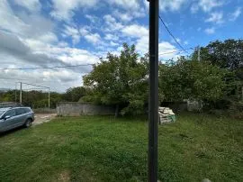 Land For Sale, Betania