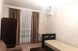 Аренда, 1 Kомнатная, Старое здание, Тбилиси, saburtalo