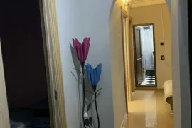 იყიდება ბინა, 4 ოთახიანი, ძველი აშენებული, ბათუმი, ხიმშიაშვილის უბანი