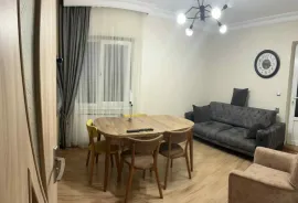 იყიდება ბინა, 4 ოთახიანი, ძველი აშენებული, ბათუმი, ხიმშიაშვილის უბანი