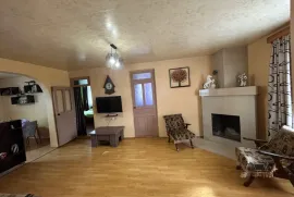 ქირავდება სახლი, 5 ოთახიანი, ქობულეთი, ჩაქვი