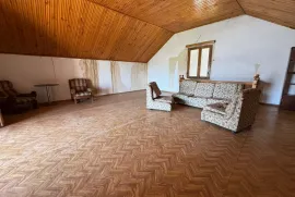 House For Sale, 5 Room, Suburbs of Tbilisi