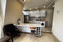 Аренда, 2 Kомнатная, Старое здание, vake