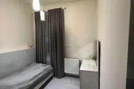 Аренда, 3 Kомнатная, Старое здание, saburtalo