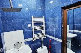 Аренда, 3 Kомнатная, Старое здание, saburtalo