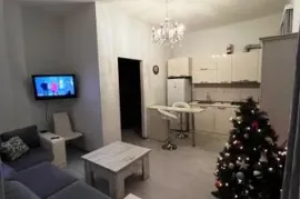 Аренда, 3 Kомнатная, Старое здание, saburtalo