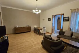 Apartment for sale, 4 Room, Old building, Tbilisi, Vera