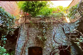 ქირავდება, უნივერსალური კომერციული  ფართი, სოლოლაკი