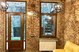 ქირავდება, უნივერსალური კომერციული  ფართი, სოლოლაკი