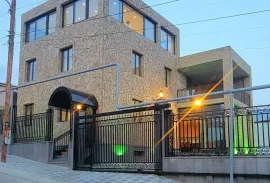 იყიდება სახლი, 15 ოთახიანი, თბილისი, ელია