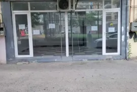 იყიდება, უნივერსალური კომერციული  ფართი, საბურთალო