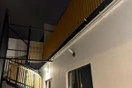 იყიდება სახლი, 5 ოთახიანი, თბილისი, საბურთალო