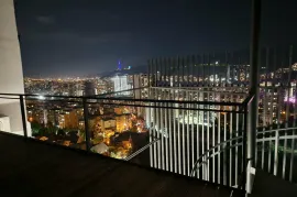 იყიდება სახლი, 5 ოთახიანი, თბილისი, საბურთალო