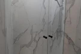 იყიდება სახლი, 5 ოთახიანი, თბილისი, საბურთალო