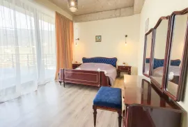 ქირავდება სახლი, 10 ოთახიანი, მცხეთა, ნატახტარი