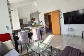 Pakoštane 3-soban apartman, Pakoštane, Stan