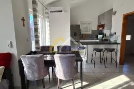 Pakoštane 3-soban apartman, Pakoštane, Appartamento