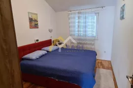 Pakoštane 3-soban apartman, Pakoštane, Stan