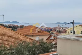 Pakoštane 3-soban apartman, Pakoštane, Stan