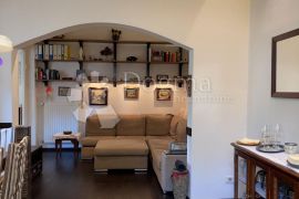 Strogi centar Zagreba - luksuzni stan, Zagreb, Apartamento