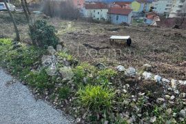 VIŠKOVO -građevinsko zemljište 2529m2 za stambenu zgradu, Viškovo, Land