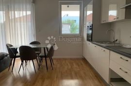 Vodice-novogradnja sa garažom, 143m2, Vodice, Appartment