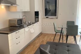 Vodice-novogradnja sa garažom, 143m2, Vodice, Appartment