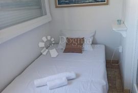 Novalja, apartman na 250 m od plaže, Novalja, Appartamento