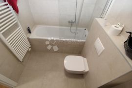 KANTRIDA KOMFORAN STAN SA PROSTRANOM TERASOM, Rijeka, Apartamento