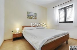 Kuća 516 m2 – Vinjerac *Bazen* (ID-2250), Posedarje, Casa