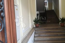 Poslovni prostor nedaleko Korza!, Rijeka, Commercial property