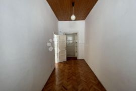 Stan u centru grada, Pula, Appartment