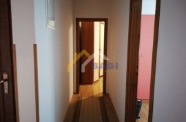 Stan - 66 M2 - Štinjan!, Pula, Apartamento