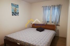 Stan - 66 M2 - Štinjan!, Pula, Apartamento