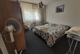 GRAD KRK-apartman sa pogledom na more, Krk, Appartement