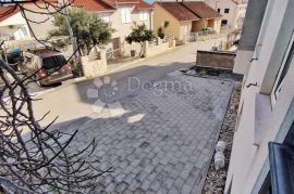 APARTMANSKA KUĆA ČIOVO/OKRUG/RASTIĆI (4+1 APARTMAN), Delnice, Casa